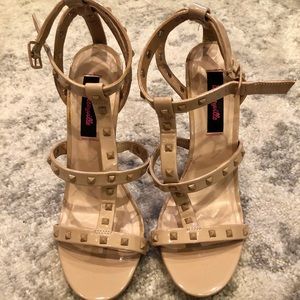 Betseyville by Betsy Johnson studded nude heels